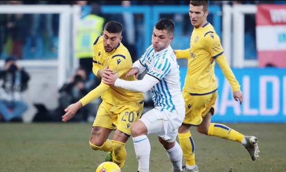Верона победи с 2:0 СПАЛ 2013