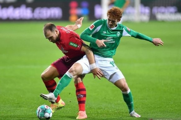 Вердер Бремен и Кьолн завършиха при резултат 1:1 bet365