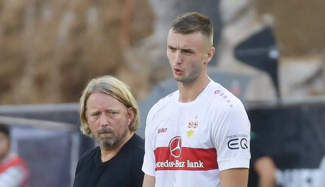 Щутгарт е приел офертата на Уулвърхамптън за нападателя Саша Калайджич bet365