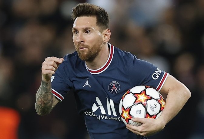 Лионел Меси е получил конкретна оферта от Пари Сен Жермен за нов договор bet365