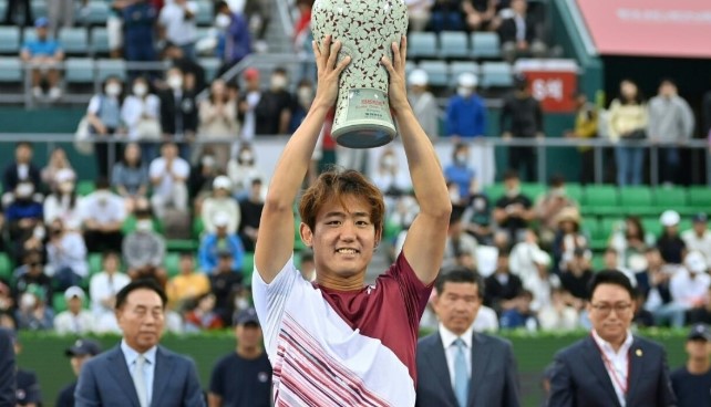 Йошихито Нишиока спечели титлата на турнира по тенис в Сеул bet365