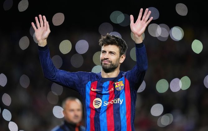 Чави Ернандес каза ласкави думи за Жерард Пике bet365