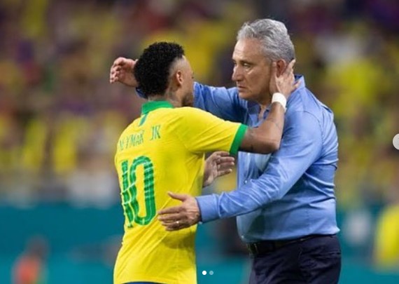 Неймар благодари на бившия вече селекционер на Селесао Тите bet365