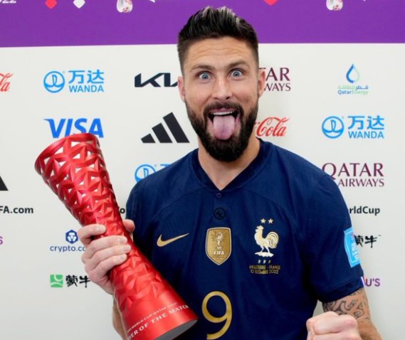Оливие Жиру си заслужи приза за Играч на мача в двубоя с Англия bet365