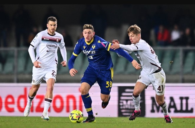 Верона - Салернитана bet365