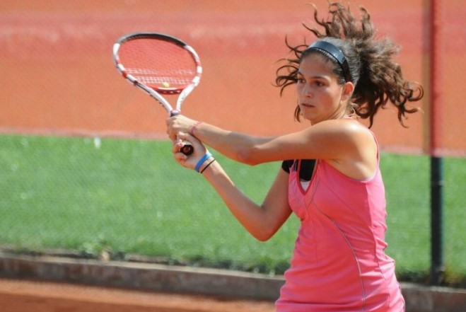 Изабелла Шиникова bet365