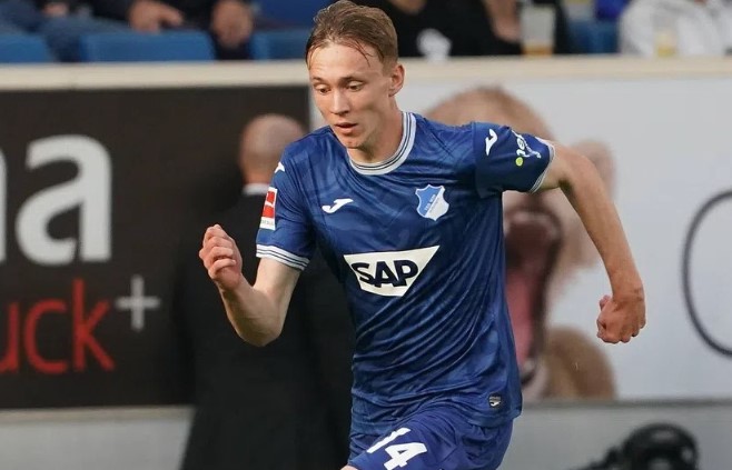 Максимилиан Байер bet365
