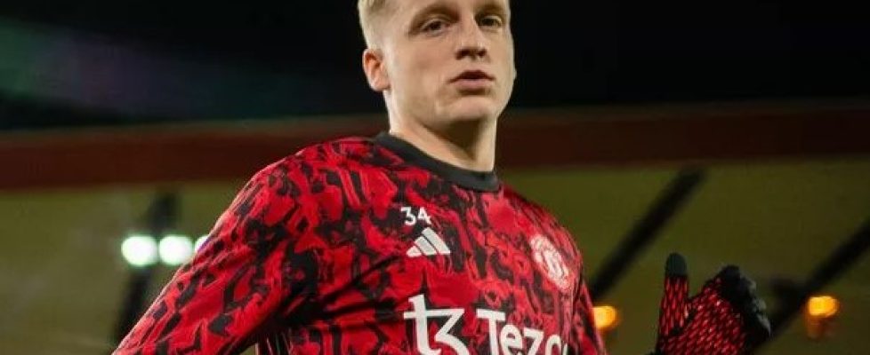 Дони ван де Беек bet365