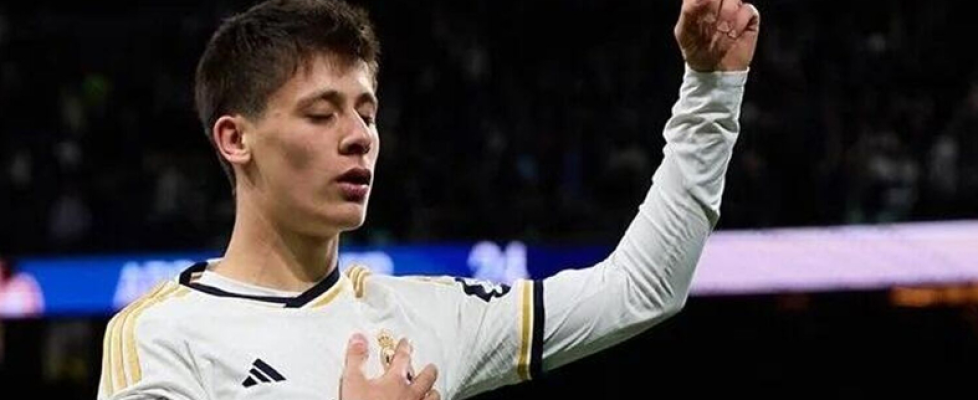 Арда Гюлер bet365